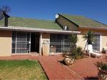 R9,500 3 Bed Universitas House To Rent