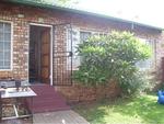 2 Bed Rooihuiskraal North House To Rent