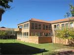 R130 Bryanston Commercial Property To Rent