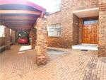R16,500 3.5 Bed Bassonia House To Rent