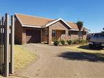 3 Bed Riversdale House To Rent