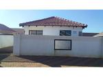 R1,000,000 8 Bed Protea Glen House For Sale
