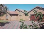 R800,000 3 Bed Spruitview House For Sale