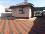 3 Bed Roodekop House To Rent