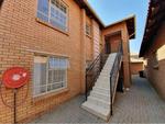 2 Bed Hazeldean Apartment To Rent