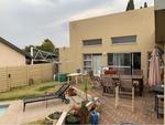 R9,600 2 Bed Corlett Gardens House To Rent