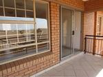 R7,000 2 Bed Hazeldean Apartment To Rent