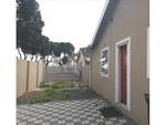 R10,500 3 Bed Ottery House To Rent