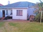 3 Bed Orange Grove House For Sale