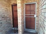 R4,350 2 Bed Helikon Park Apartment To Rent
