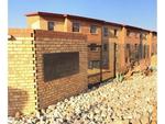 R4,750 2 Bed Philip Nel Park Apartment To Rent