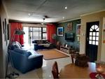 R9,500 3 Bed Beacon Bay Property To Rent