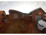 R5,500 2 Bed Chantelle House To Rent