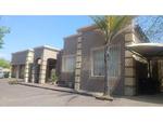 R2,250,000 4 Bed Ridgeway House For Sale