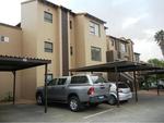 R6,900 2 Bed Lakefield Apartment To Rent