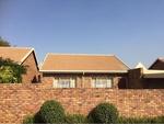 2 Bed Amberfield Ridge Estate Property To Rent