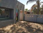 R15,000 Bo Dorp Commercial Property To Rent