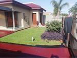 3 Bed Lindopark House To Rent