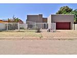 4 Bed Lenasia South House For Sale