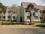 R7,200 2 Bed Faerie Glen Apartment To Rent
