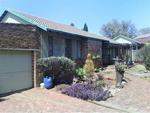 4 Bed Heuweloord House For Sale