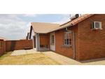 R1,300,000 3 Bed Monavoni Property For Sale