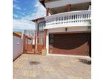 5 Bed Mohlakeng House For Sale