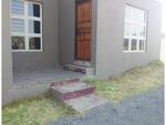 R5,000 2 Bed Winchester Hills Apartment To Rent