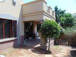 2 Bed Douglasdale Property To Rent