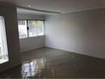2 Bed Hyde Park Property To Rent