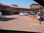 R490,000 2 Bed Greenhills Apartment For Sale