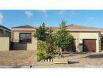 3 Bed Protea Heights Property For Sale