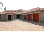 R6,990,000 4 Bed Bendor House For Sale