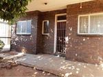 R420,000 1 Bed Windsor East Apartment For Sale