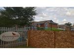 R400,000 Theresapark Apartment For Sale