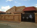 R950,000 3 Bed Protea North House For Sale