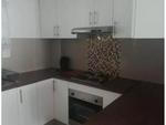 1 Bed Croydon House To Rent