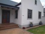 3 Bed Roux Park House For Sale