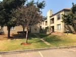 R950,000 2 Bed Oriel House For Sale