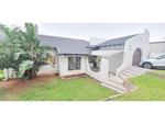 R1,365,000 4 Bed Doon Heights House For Sale