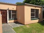 R495,000 3 Bed Florida Lake Property For Sale