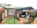 R649,000 2 Bed Uitsig Property For Sale
