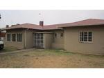 R4,450 3 Bed Morewag House To Rent