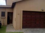R13,900 3 Bed Country View Property To Rent