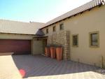 3 Bed Midfield Estate Property To Rent