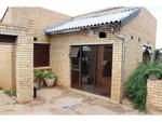 2 Bed Klipspruit West House For Sale