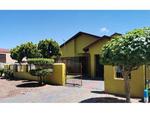 4 Bed Heidedal House To Rent