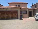 R1,310,000 3 Bed Theresapark Property For Sale