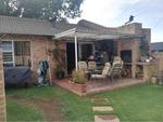 2 Bed Krugersdorp North House To Rent