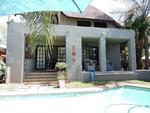 4 Bed Bloubosrand House To Rent